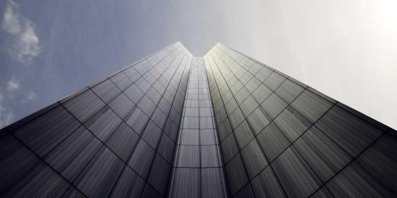 告别熊猫眼与泡泡眼！2024美妆趋势下的眼部问题综合解决方案