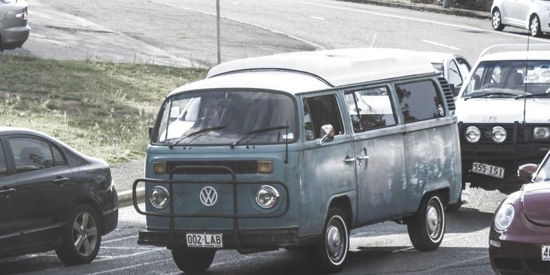 护肤知识进阶：揭秘‘早C晚A’自然护肤新配方，融入VC衍生物与补骨脂酚的科学流程