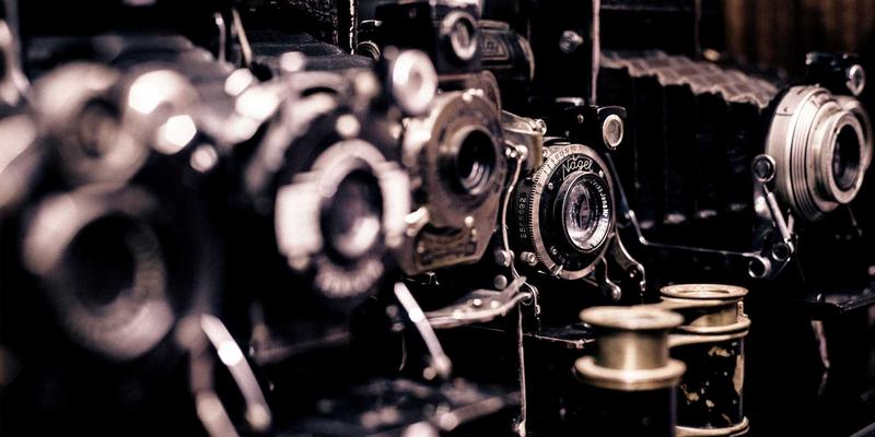 男士专属自然护肤指南：从剃须护理到抗初老的完整美妆教程